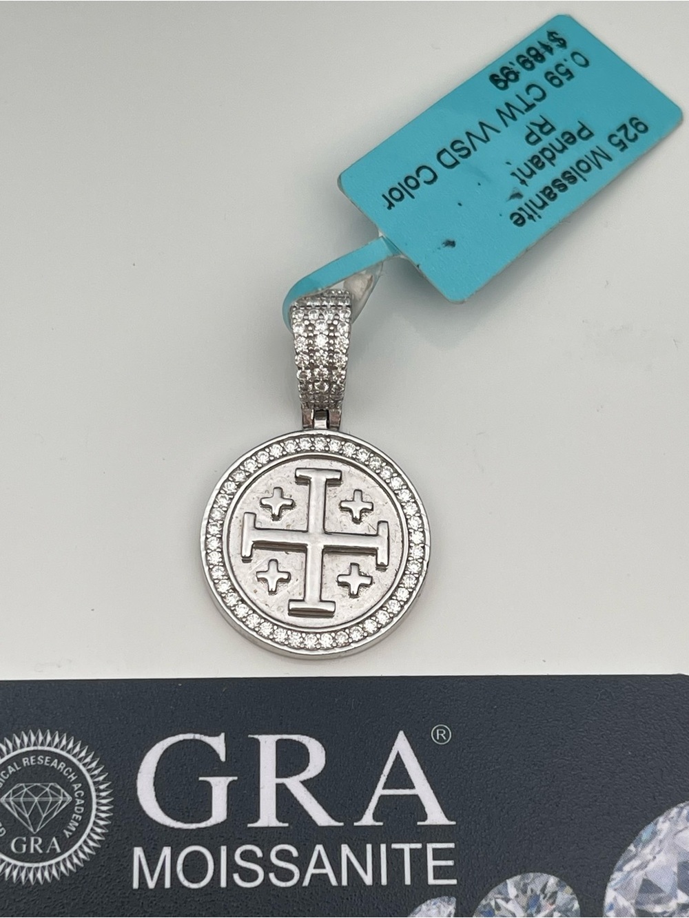 Moissanite San Benedicto silver pendant